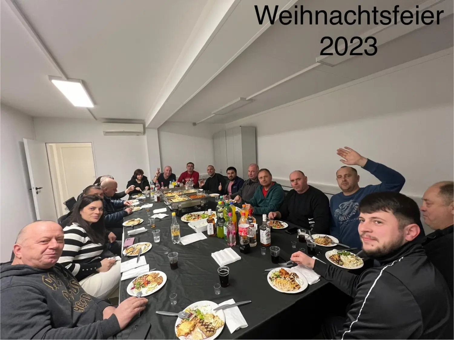 G.M.S. GmbH – Mitarbeiter beim Weihnachtsessen 